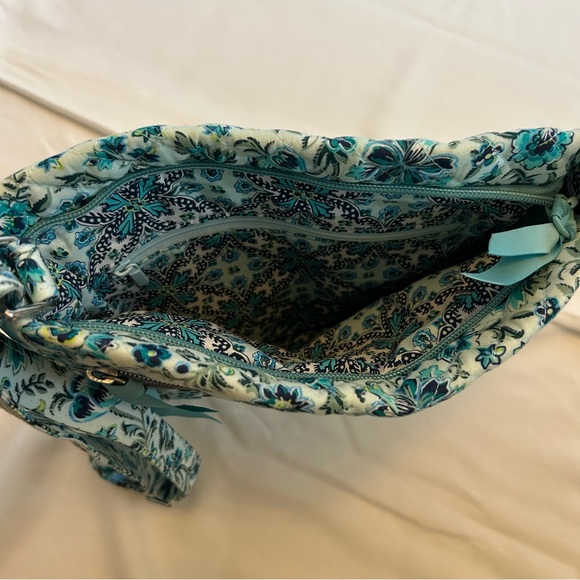 Vera Bradley Triple Zip Hipster Crossbody Bag & Iconic RFID Riley Compact Wallet - Picture 3 of 9